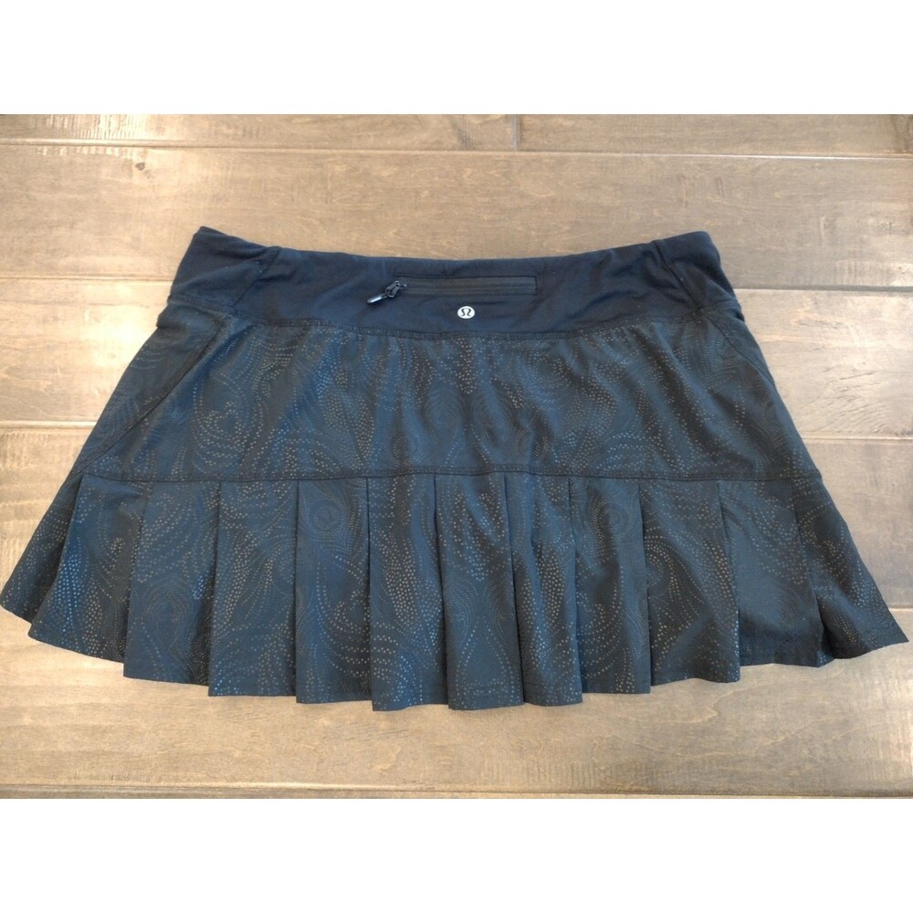 LULULEMON Women's Pace Setter rare black Logo flourish pleated Skirt Skort - 10